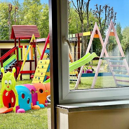 Osrodek Rodzinny "Pod Wydmami" Przy Plazy , Plac Zabaw , Rowery Сарбіново Екстер'єр фото