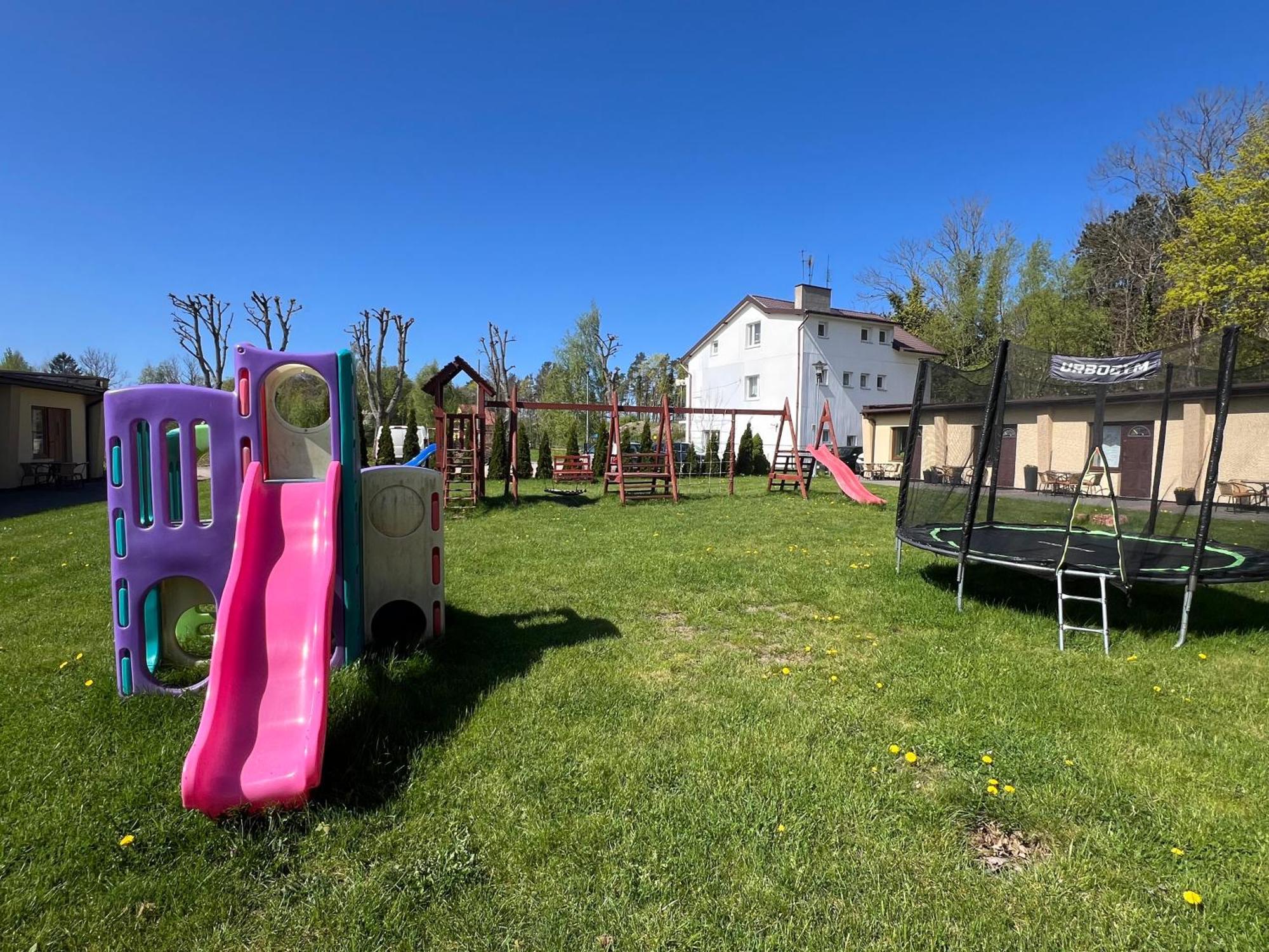 Osrodek Rodzinny "Pod Wydmami" Przy Plazy , Plac Zabaw , Rowery Сарбіново Екстер'єр фото