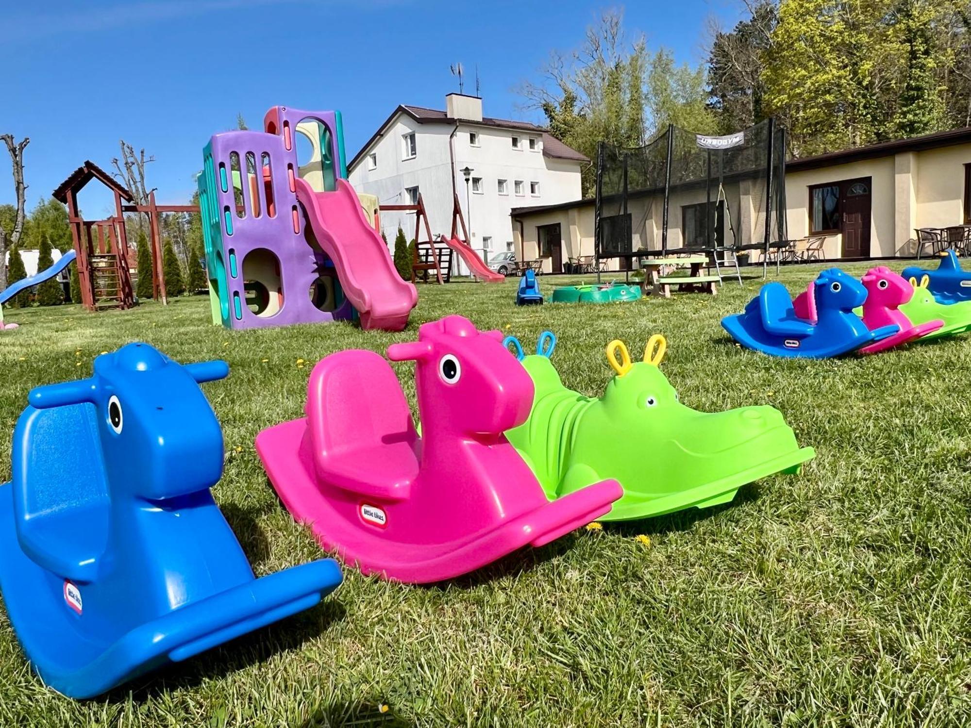 Osrodek Rodzinny "Pod Wydmami" Przy Plazy , Plac Zabaw , Rowery Сарбіново Екстер'єр фото