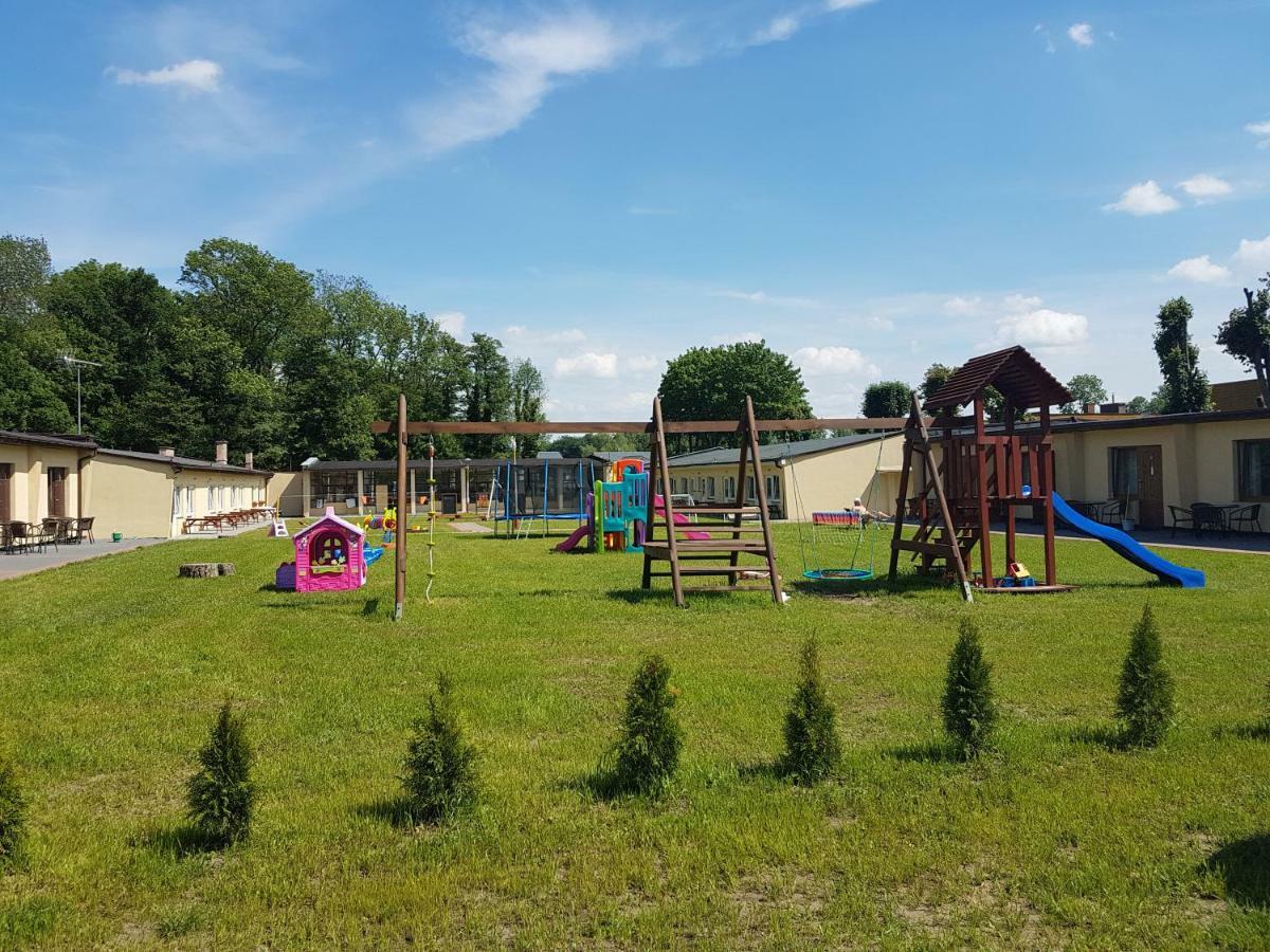 Osrodek Rodzinny "Pod Wydmami" Przy Plazy , Plac Zabaw , Rowery Сарбіново Екстер'єр фото